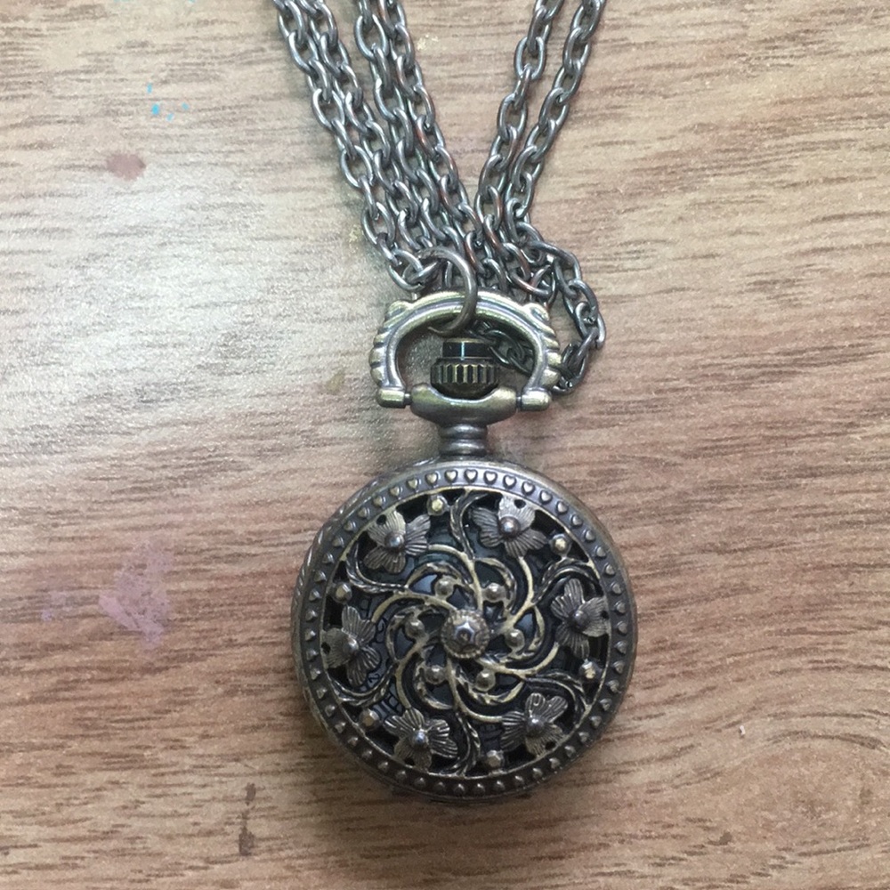 Flower motif watch necklace